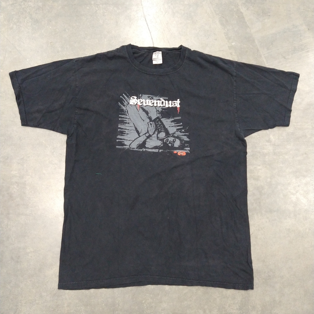 Anvil Black Graphic Tee - Short Sleeve